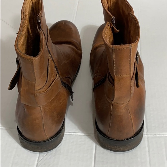 JOHNSTON & MURPHY MOC TOE LEATHER BOOTS main image 8
